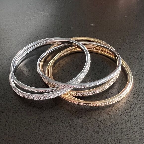 Elegant Rhinestone Bangles in Gold and Silver Set of Two Pairs - Picture 3 of 6